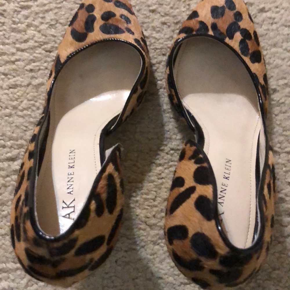 Anne Klein leopard heels size 6.5